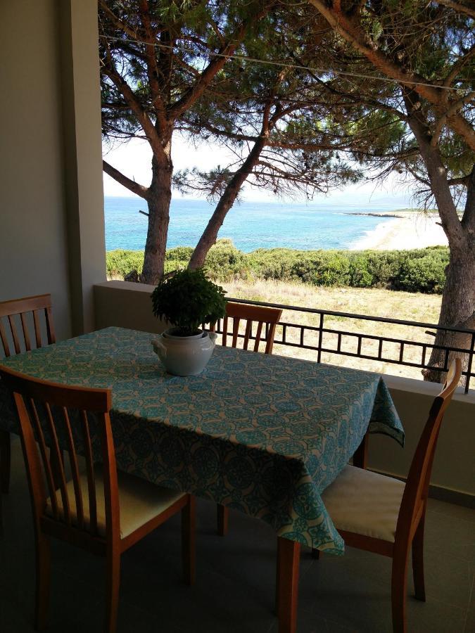 Tzanetos Seaside Villa Кипарисия Екстериор снимка